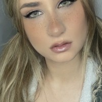 Veronika Denise